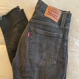 Levi’s wedgie jeans